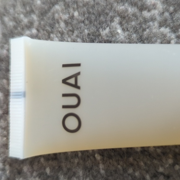 OUAI  very Mini 30 ml  Detox Shampoo travel size brand new - Picture 3 of 9